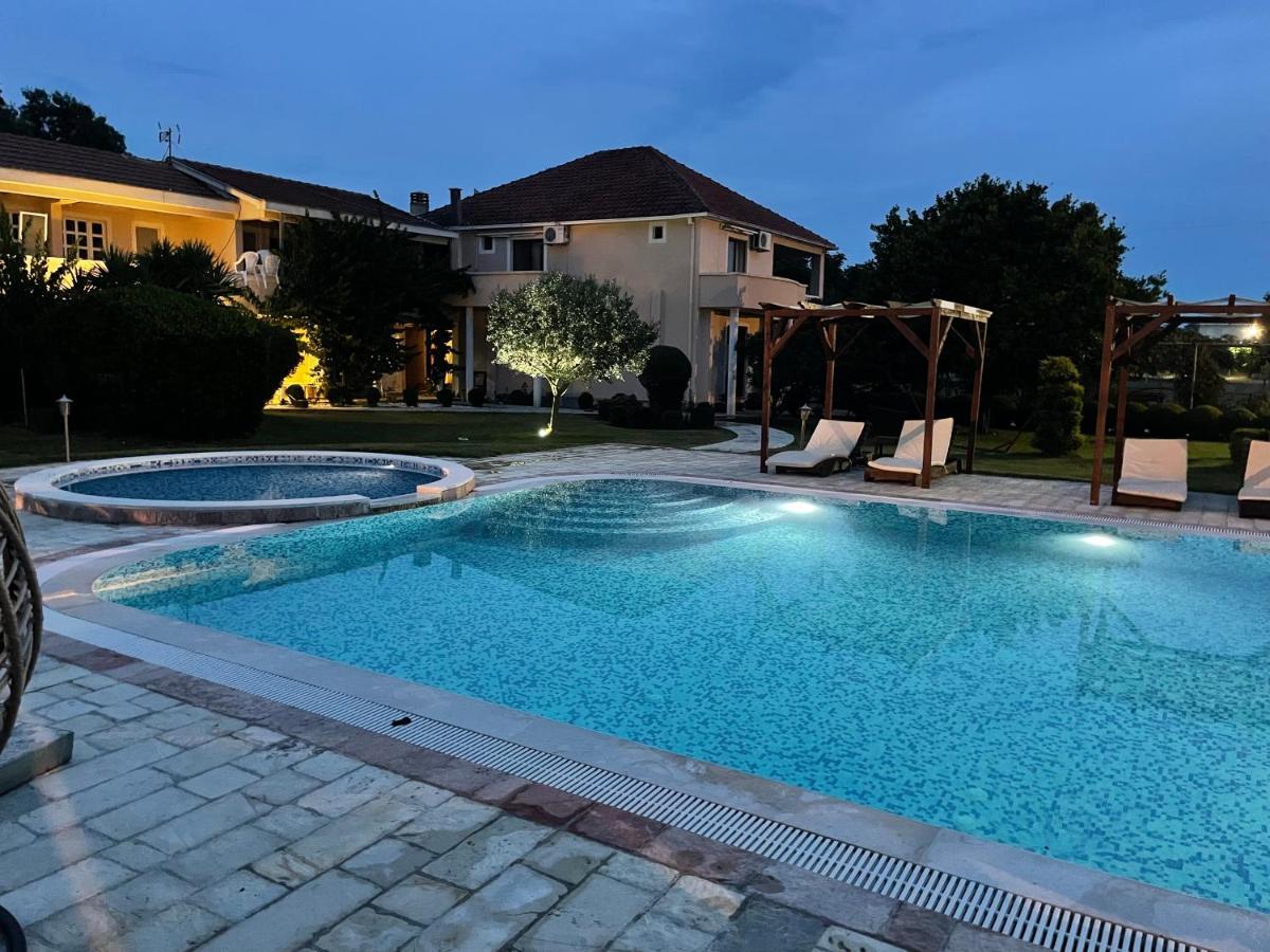 Apartments Ada Bojana Ulcinj Buitenkant foto