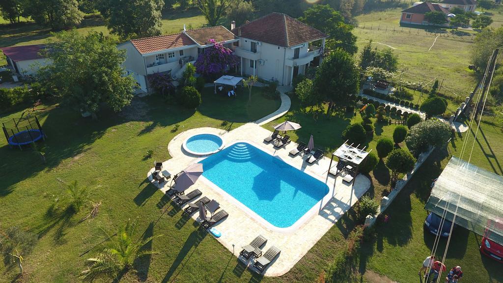 Apartments Ada Bojana Ulcinj Buitenkant foto